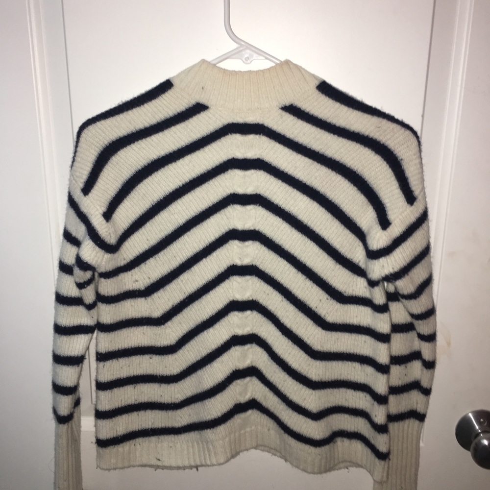 Vineyard Vines high neck fishermen sweater